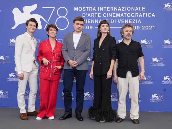 Twórcy filmu „Żeby nie było śladów”	na festiwalu w Wenecji