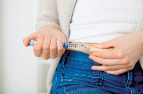 Ponad połowa chorych stwierdza, że ich miesięczne wydatki związane z cukrzycą wahają się od 200 do 600 zł.