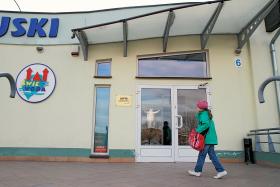 Nad dzieci głowami...