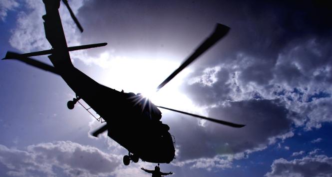 Helikopter Black Hawk na wyposażeniu armii USA. Takie śmigłowce chce kupić policja.