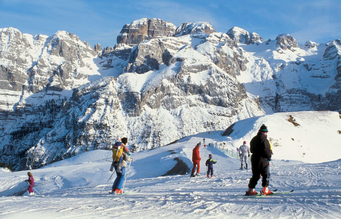 Madonna di Campigilio - cóż może być wspanialszego niż narty w takiej scenerii?