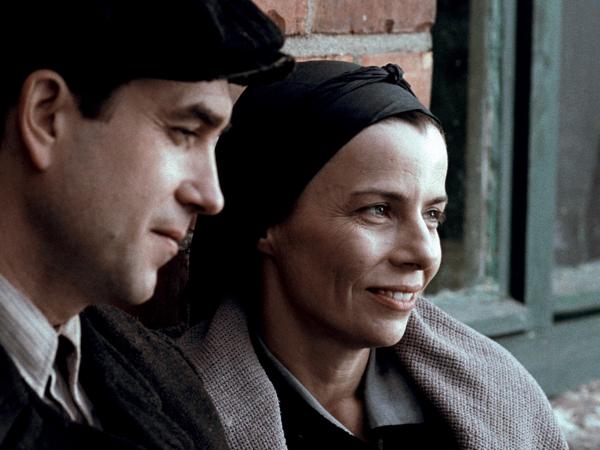 Kadr z „Róży” Wojciecha Smarzowskiego. Na zdj. Marcin Dorociński i Agata Kulesza