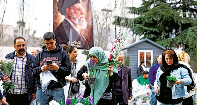 Bazar w Teheranie przed tradycyjnym świętem Nouruz, 19 marca 2026 r.