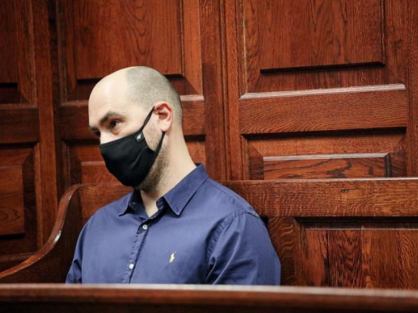 Jakub Żulczyk na ławie oskarżonych. 16 listopada 2021 r.