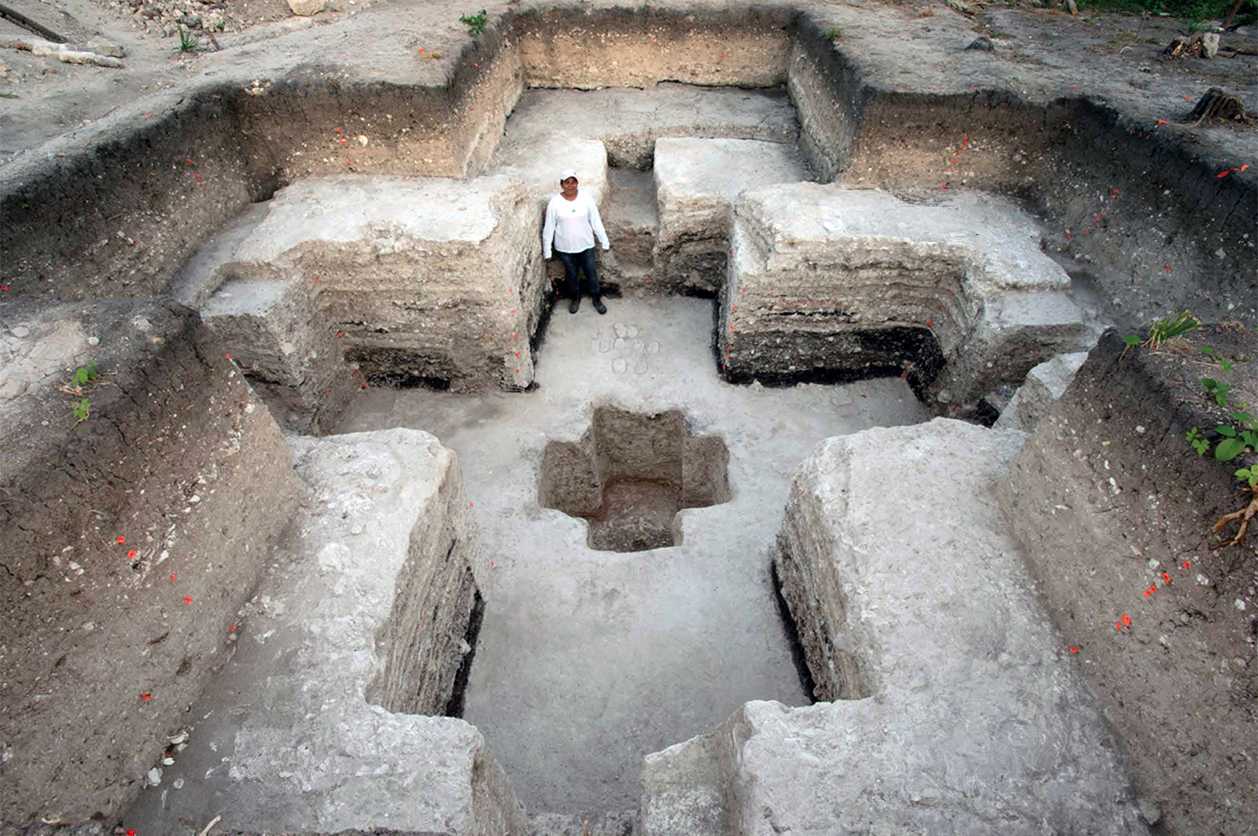 Majowie: Kosmiczny plan z epoki bez władców