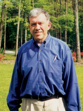 Dr Ross Campbell, autor bestsellera „Jak naprawdę kochać dziecko”.