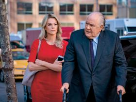 Charlize Theron w roli Megyn Kelly i John Lithgow jako Roger Ailes.