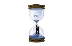 PiS nie jest pewny swego. To duża różnica w porównaniu z wyborami z 2019 r., gdy Kaczyński zmierzał po reelekcję. O samodzielną większość będzie bardzo trudno.