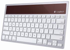 Logitech proponuje klawiaturę (K760) zasilaną baterią słoneczną. Bez kabla i baterii.