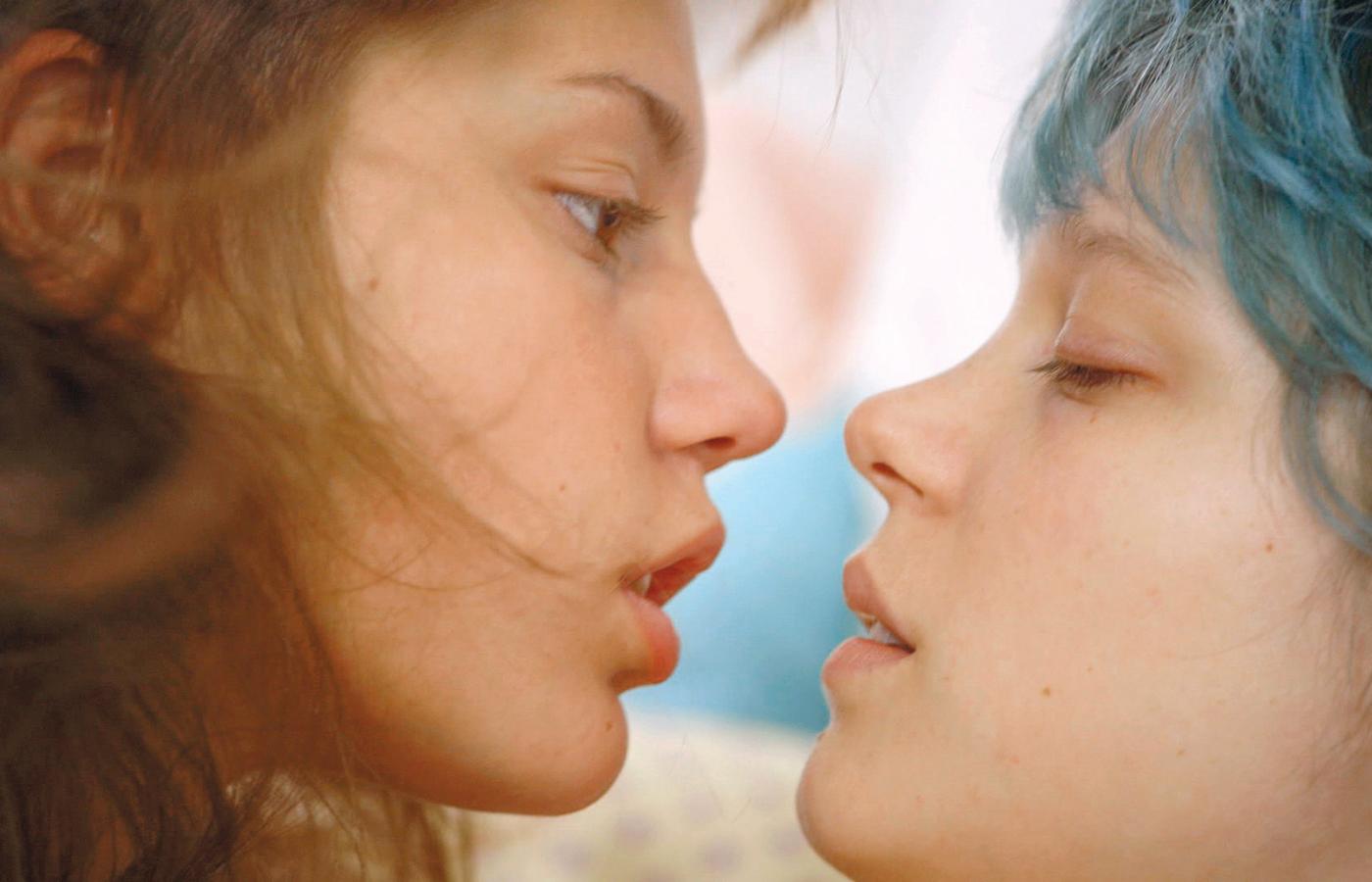 Adele Exarchopoulos i Lea Seydoux w melodramacie lesbijskim.