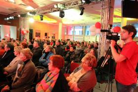 Debaty cieszyły się dużą popularnością.