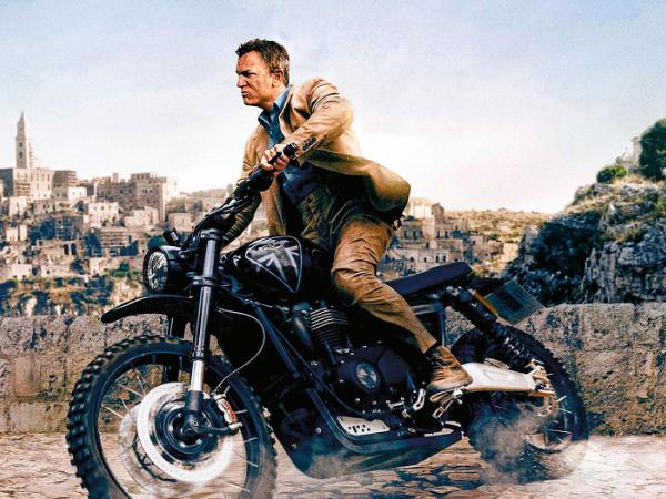 Daniel Craig w filmie „Nie czas umierać”.