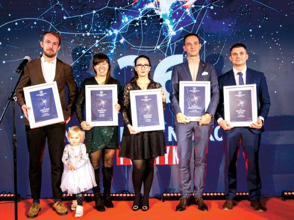 Od lewej: Sebastian Cygert, Katarzyna Roguz, Marcelina Jureczko, Michał Godziszewski i Krzysztof Mączka