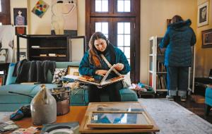 Estate sales to wyprzedaż wszystkiego, co znajduje się na terenie posiadłości osoby zmarłej.