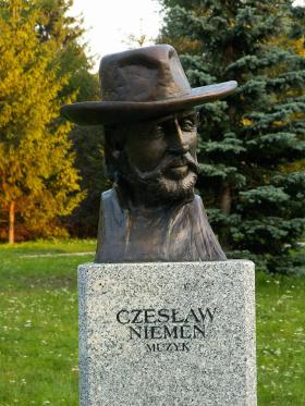 Popiersie Czesława Niemena w Alei Gwiazd w Kielcach.