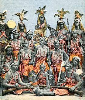 Doskonale wyszkolone agojie z afrykańskiego Królestwa Dahomeju (dziś Benin), których armia w latach 40. XIX w. liczyła nawet 6 tys. żołnierek.