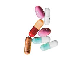 W Polsce ceny leków są jednymi z najniższych w Europie. I to dziś główna przyczyna kłopotów – opłaca się ich wywóz za granicę.