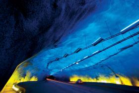 Tunel Laerdal w Norwegii
