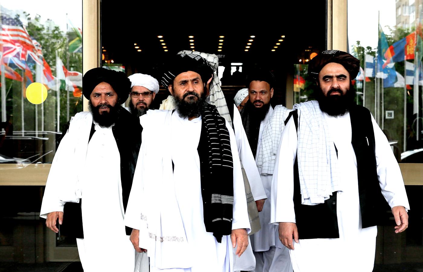 Delegacja talibów w Moskwie, maj 2019 r. Mułła Abdul Ghani Baradar w środku