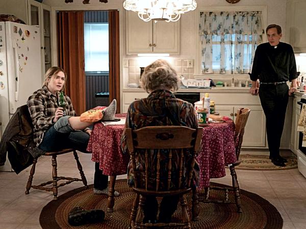 Kadr z serialu „Mare z Easttown”