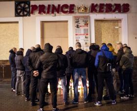 Żałoba po Danielu R. pod barem Prince Kebab