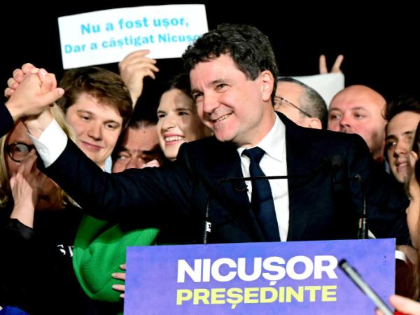 Nicușor Dan prezydentem Rumunii