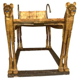 Jedno z rytualnych łóż z grobu faraona Tutanchamona (ok.1323 r. p.n.e.)