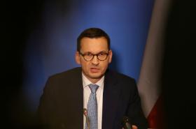 Morawiecki uosabia wiele sprzeczności i niekonsekwencji obozu władzy, co zapewne spowoduje w końcu jakieś spektakularne pęknięcie.