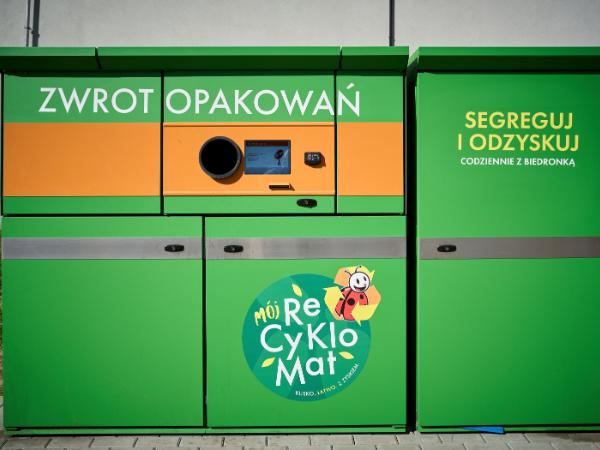 Recyklomat Biedronki w Łodzi