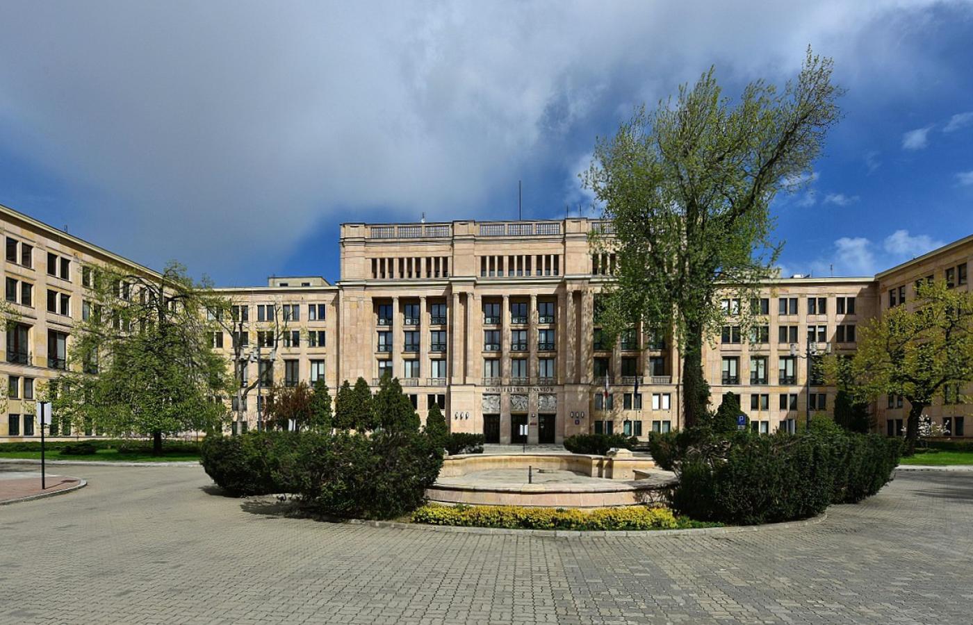 Gmach Ministerstwa Finansów, Warszawa