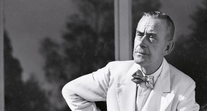 Tomasz Mann z żoną Katią na tarasie ich domu w Pacific Palisades w Los Angeles, ok. 1942 r.