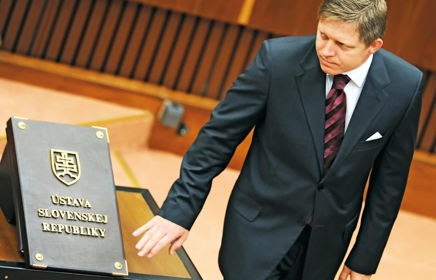 Robert Fico zapewnił sobie absolutną dominację na słowackiej scenie politycznej.