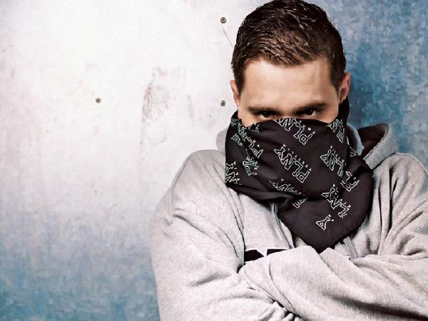 Raper Tede. Słynie z obrażania swojego „kolegi po mikrofonie” Pei