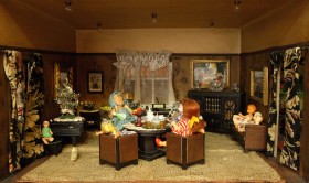 Dom lalki. Rzeczywistość w miniaturze to wystawa w Muzeum Historii Katowic