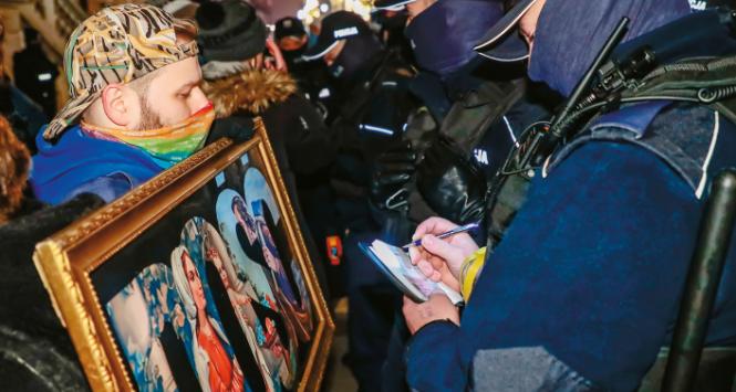 PiS zamierza stworzyć postępowanie karne, w którym nie obowiązuje zasada domniemania niewinności.