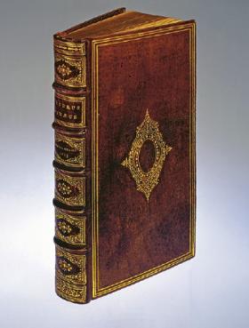 Traktat Severina Pineau o dziewictwie, ciąży i połogu (Amsterdam 1663). Dr Ludovic Bouland wyjaśnia w adnotacji: Tę osobliwą książeczkę (...) oprawiono na nowo w kawałek skóry kobiecej, specjalnie dla mnie wygarbowanej.