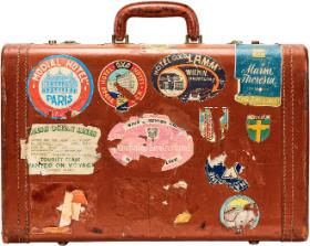 Antropolodzy porównują podróż do pielgrzymki albo rytuału. Zachwyt nad sztuką lub pięknem natury może wywoływać silne emocje.