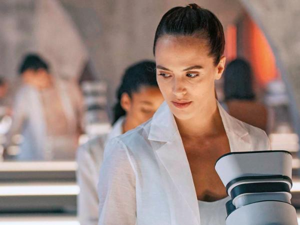 „Nowy wspaniały świat”, reż. Owen Harris