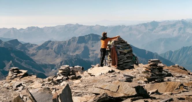 „Kwiat ośmiu gór”, reż. Paolo Cognetti.
