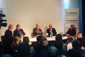 Uczestnicy debaty (o lewej): Sławomir Sierakowski, Marcin Zaremba, Aleksander Smolar, Jan Tomasz Gross i Anna Bikont.