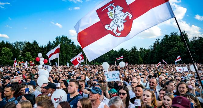 Wiec poparcia dla Swiatłany Cichanouskiej, Mińsk