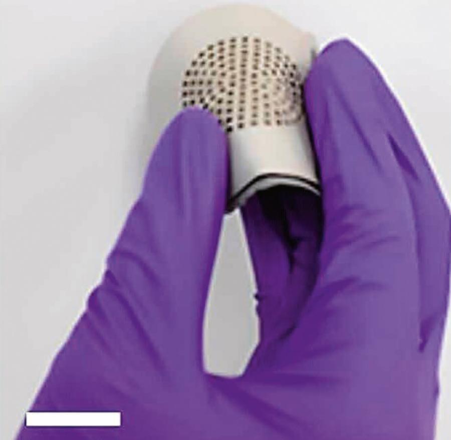 Zasilany elektrycznością statyczną system komunikacji wspomagany uczeniem głębokim.