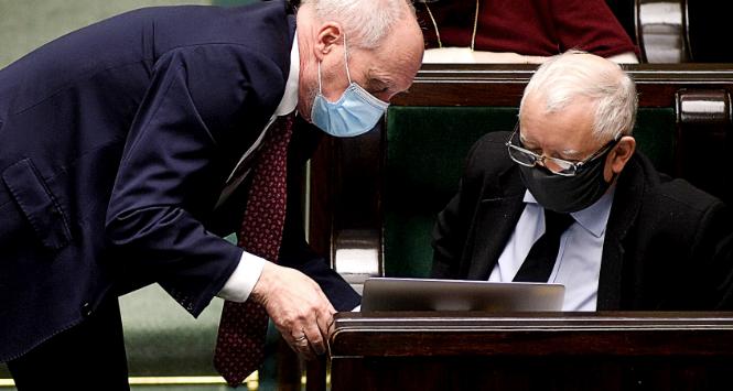 Antoni Macierewicz i Jarosław Kaczyński w Sejmie