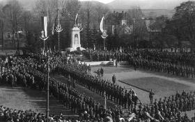 Bielsko, 28 października 1928. Uroczystość odsłonięcia pomnika Gabriela Narutowicza.