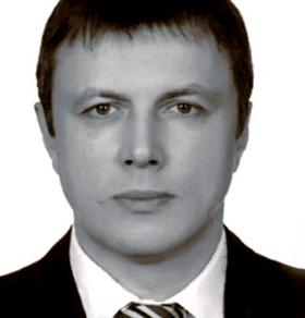 Oleg Smolenkow pracował dla Amerykanów od lat. O jego pozycji świadczyło to, że mógł robić zdjęcia dokumentów trafiających bezpośrednio do Putina.