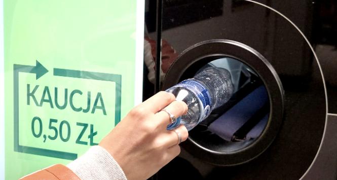 Maszyna do przyjmowania butelek w Lidlu