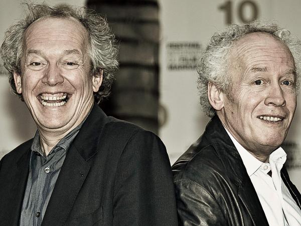 Bracia Dardenne to słynny duet belgijskich reżyserów. Dwukrotnie zdobyli Złotą Palmę w Cannes. Nazywani są mistrzami ludzkiego humanizmu.