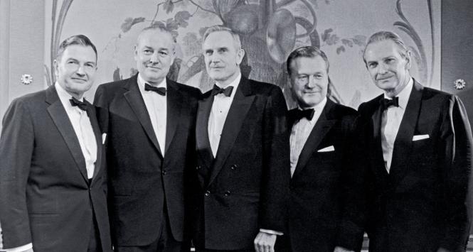 Rockefellerowie. Od lewej: David, Winthrop, John D. Rockefeller III, Nelson oraz Laurence