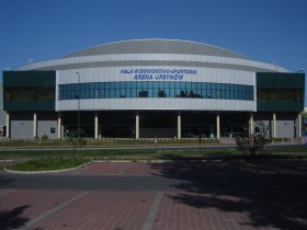 Hala Arena na warszawskim Ursynowie - tutaj zjadą się młodzi PiS.