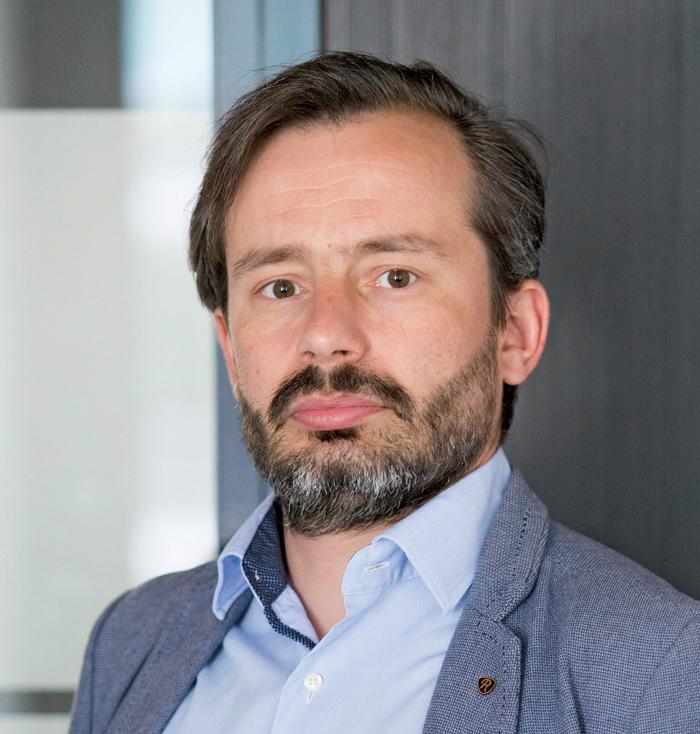 Dr inż. Paweł Gajda pracuje w Katedrze Zrównoważonego Rozwoju Energetycznego na Wydziale Energetyki i Paliw Akademii Górniczo-Hutniczej im. St. Staszica w Krakowie. Naukowo zajmuje się głównie fizyką reaktorową, technologiami reaktorów nowej generacji oraz rolą energetyki jądrowej w niskoemisyjnych systemach energetycznych. Jest sekretarzem generalnym Polskiego Towarzystwa Nukleonicznego, członkiem zarządu European Nuclear Society oraz członkiem Rady Klimatycznej przy UN Global Compact Network Poland.